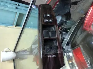 Toyota Mark X 2014 Main Switch