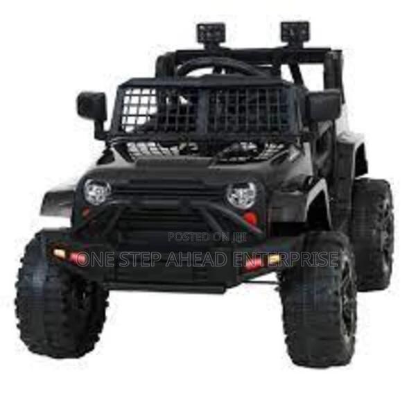 Kids Ride on Truck With Remote Control - main view