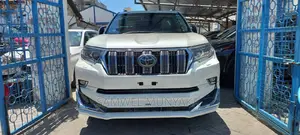 Toyota Land Cruiser Prado 2.8 2018 White