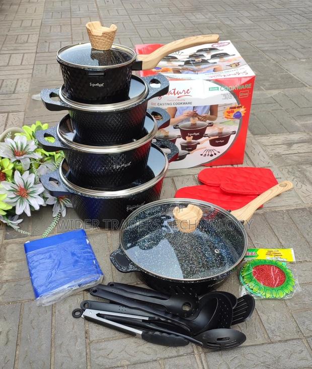 Signature Sufurias 21pcs Aluminium Die - Cast Cookware Set