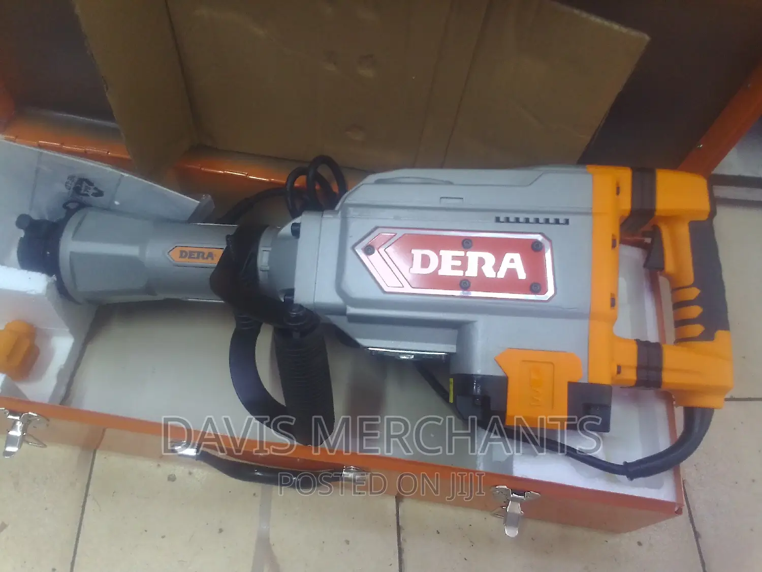Elegant Demolishing Hammer