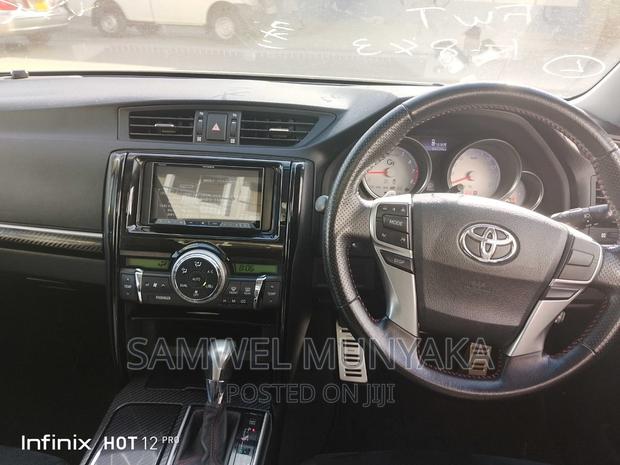 Toyota Mark X 2.5 AWD 2017 Beige - thumbnail 11
