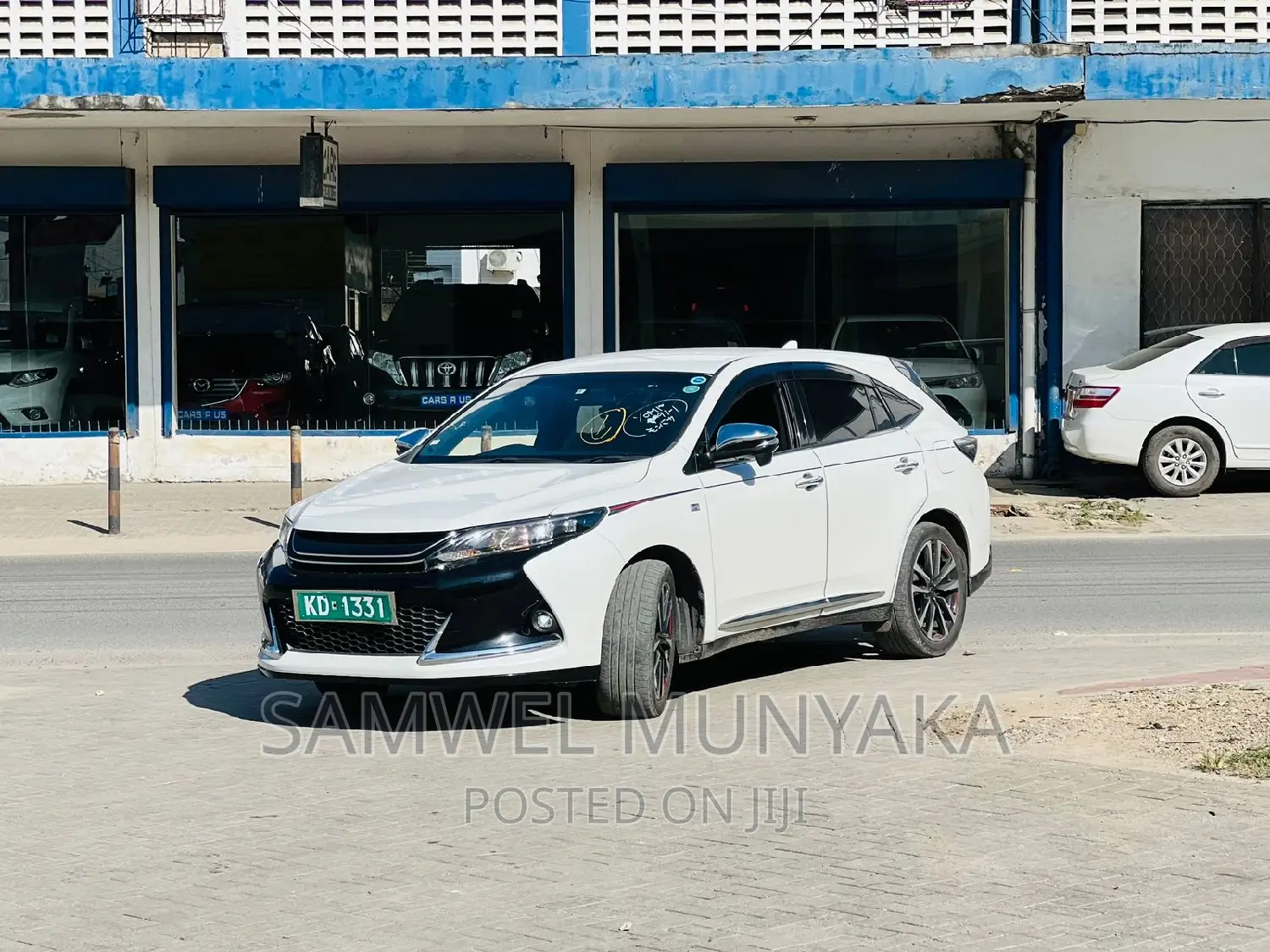 Toyota Harrier 2.0 Turbo 4WD 2017 Pearl