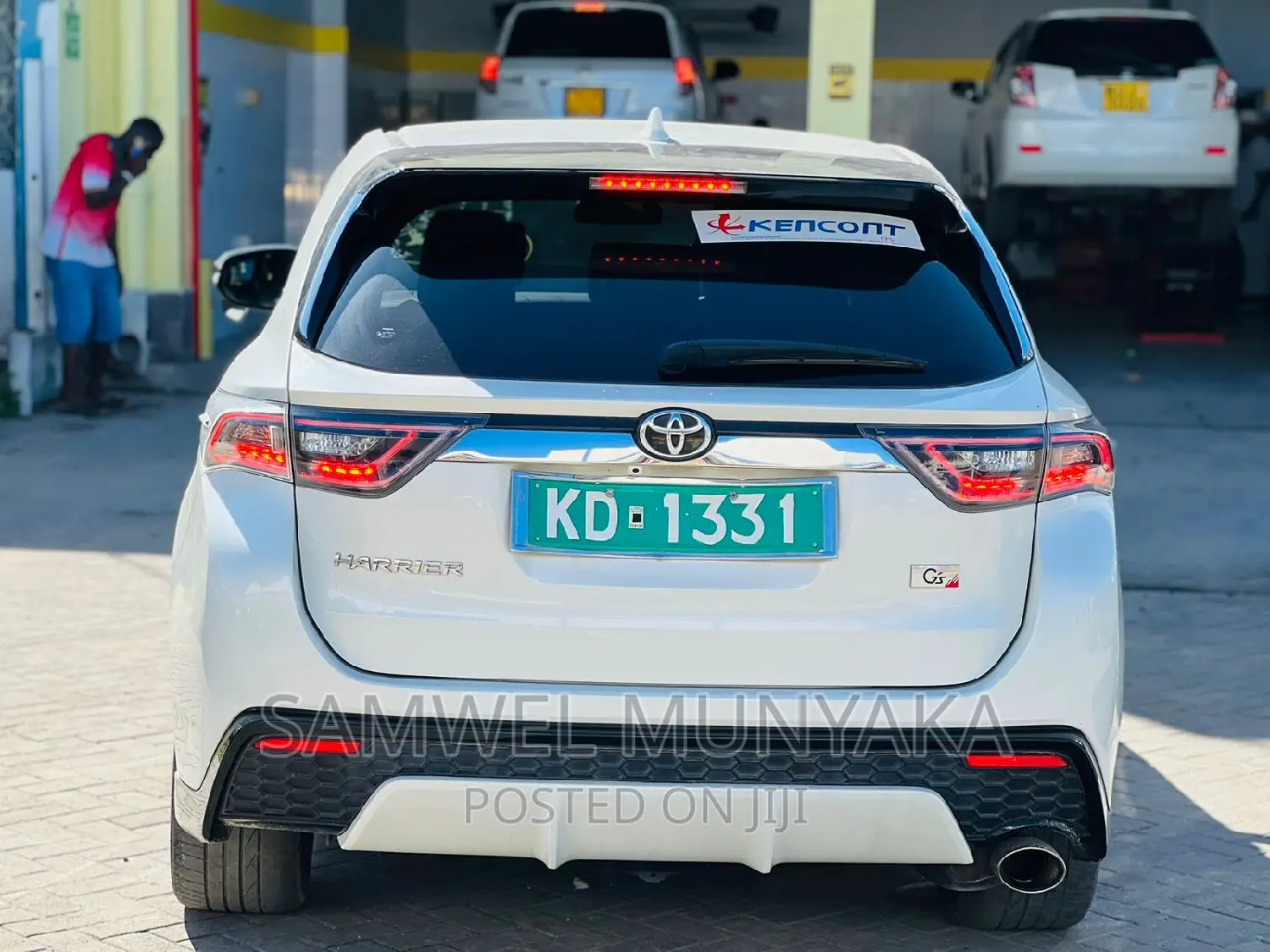 Toyota Harrier 2.0 Turbo 4WD 2017 Pearl
