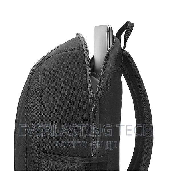 HP Commuter 15.6 Backpack - Black - thumbnail 2