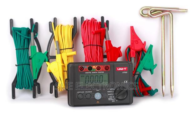 Grounding Resistance Meter UNI-T 522 - main view