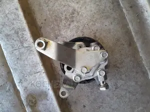 Nissan Caravan Nv350 Power Steering Pump