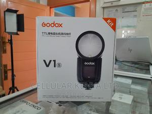 Godox V1 Flash for Sony - main view