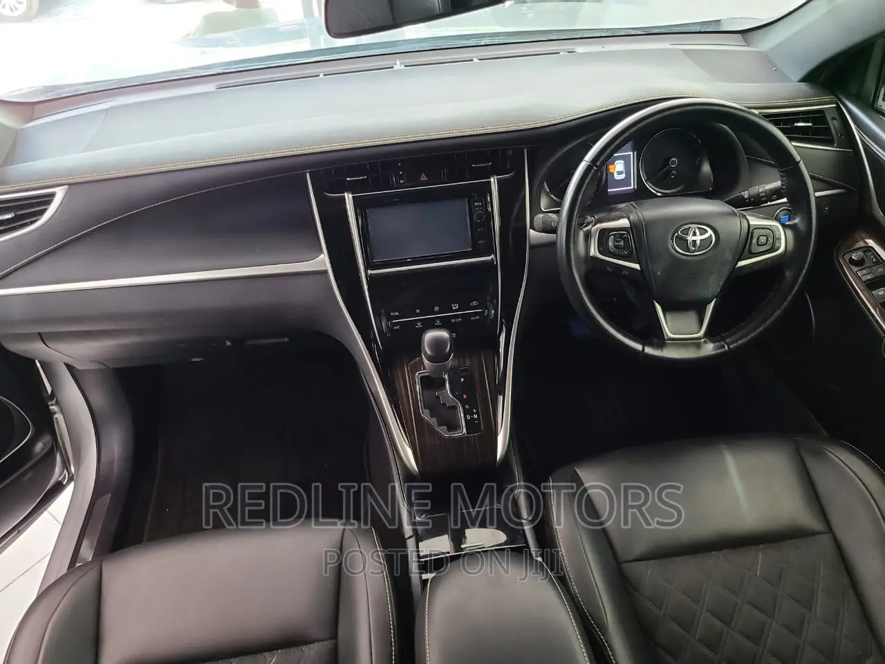 Toyota Harrier 2016 Silver