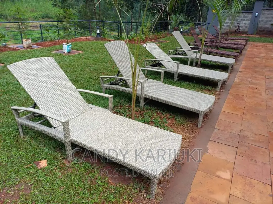 Adjustable Sun Lounger