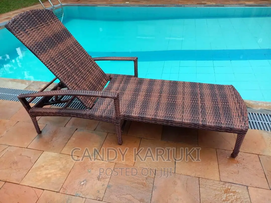 Swimming Pool Area Adjustable Sun Lounger