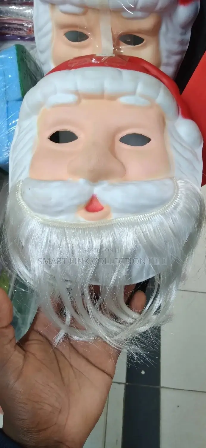 ✓ Christmas Masks