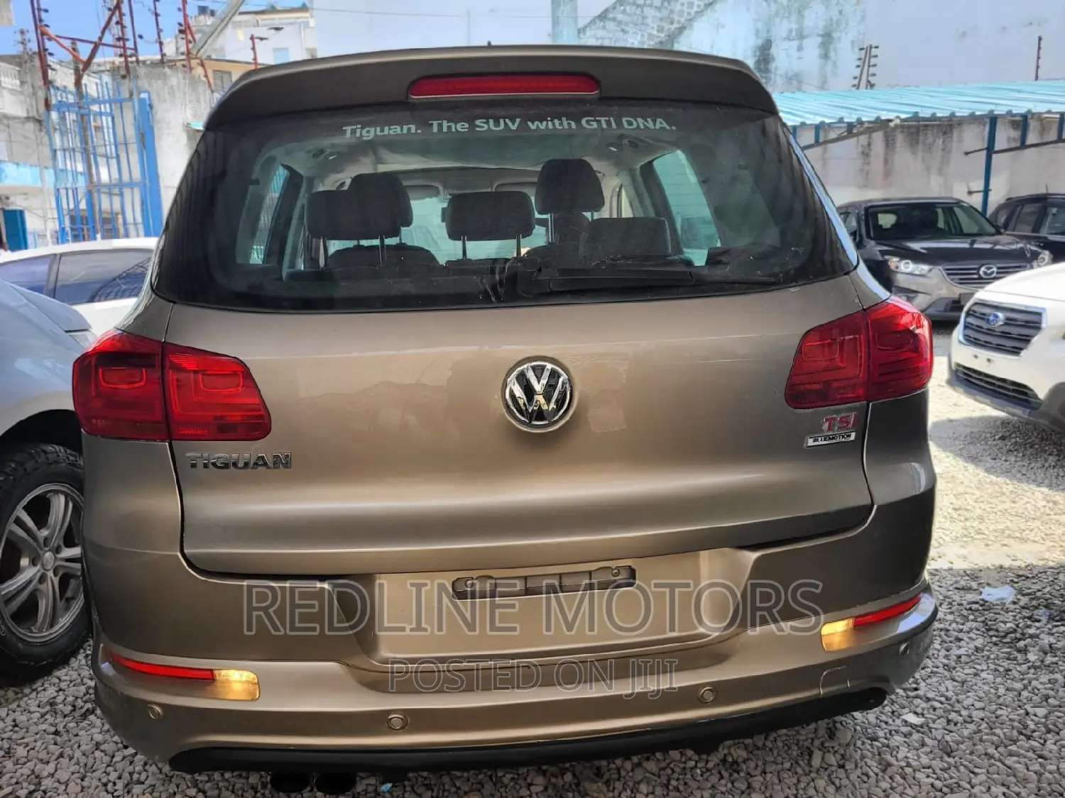 Volkswagen Tiguan 2016 Gold