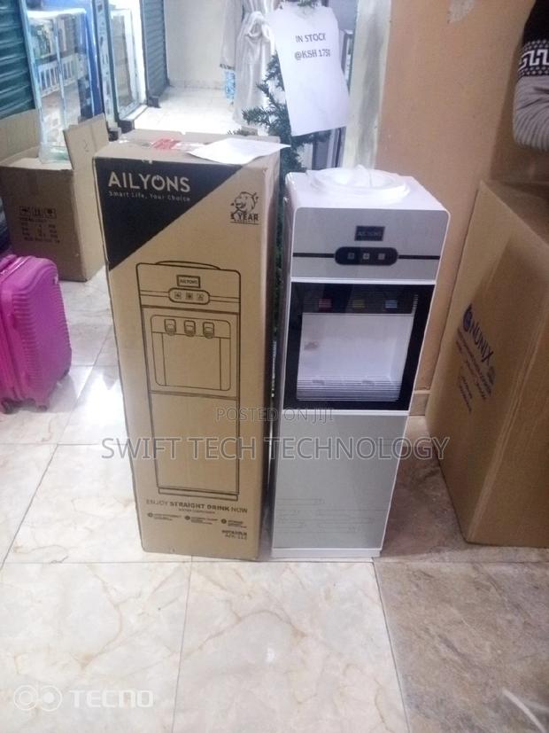 Dispenser ,Water Dispenser Water Dispenser 3 Taps Dispense - main view