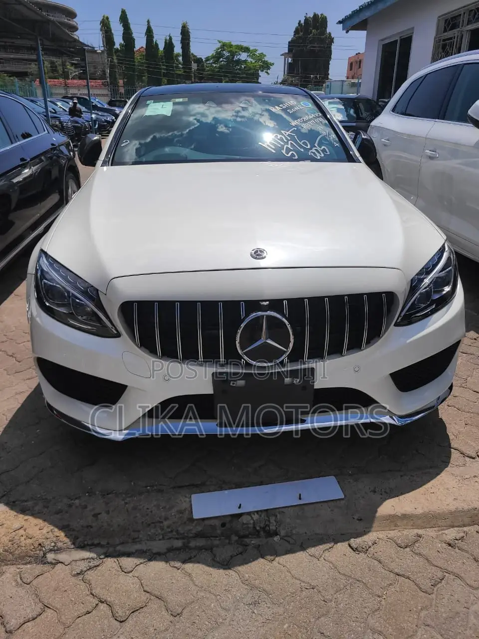 Mercedes-Benz C200 2018 White