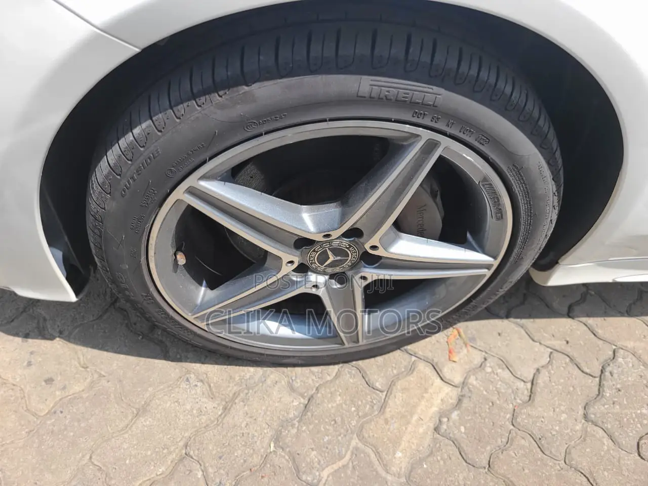 Mercedes-Benz C200 2018 White