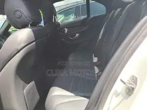 Mercedes-Benz C200 2018 White