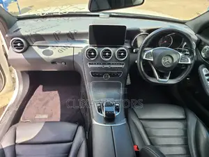Mercedes-Benz C200 2018 White