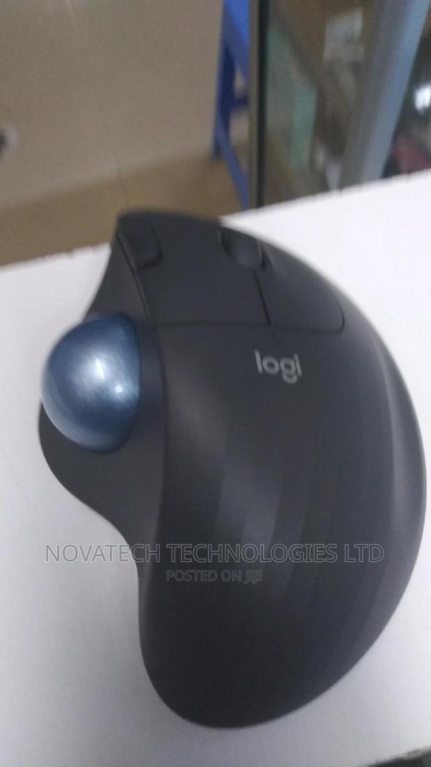 Tackball Mouse M575 for Businesss - main view