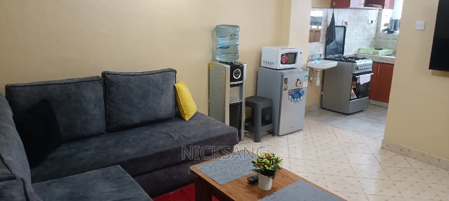 1 Bedroom Airbnb Near Lounge Kamakis