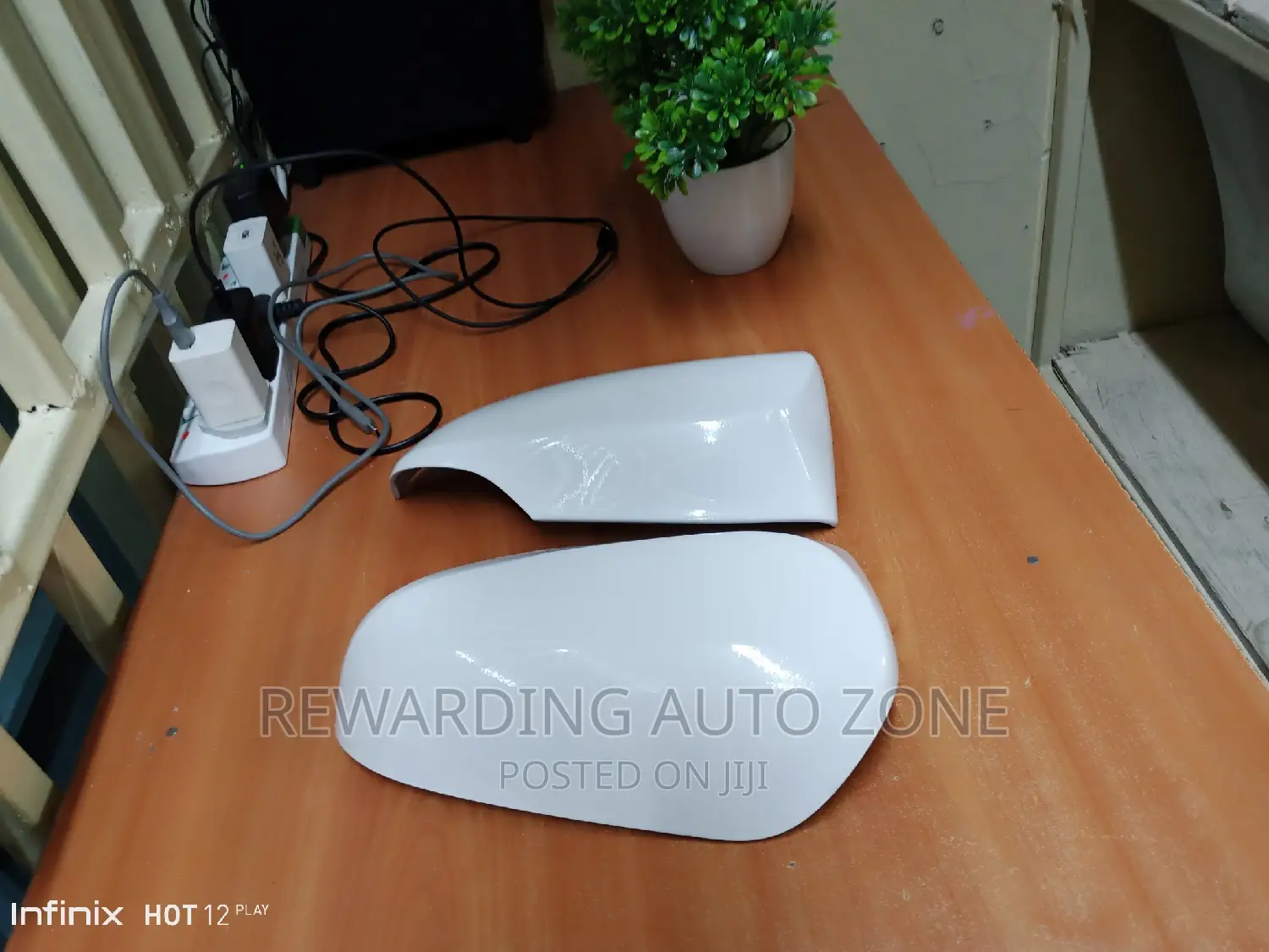 Auris 2016 Side Mirror Cover.