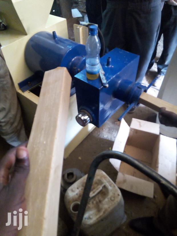 Soap Making Plooder Machine - thumbnail 2