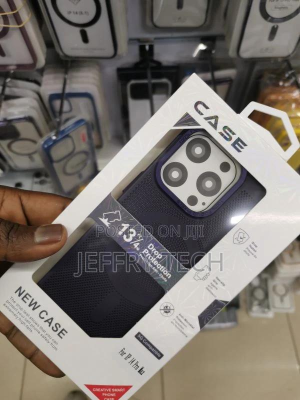 TPU Back Cover for Apple iPhone 14 Pro Max (Drop Protection, - thumbnail 3