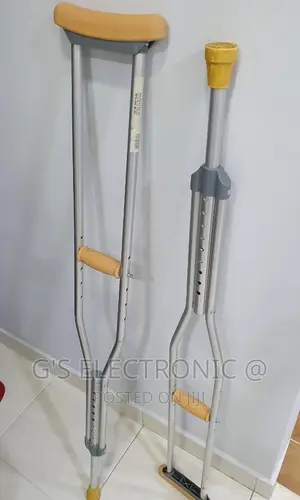 Armpit Walking Crutches ( Adjustable)