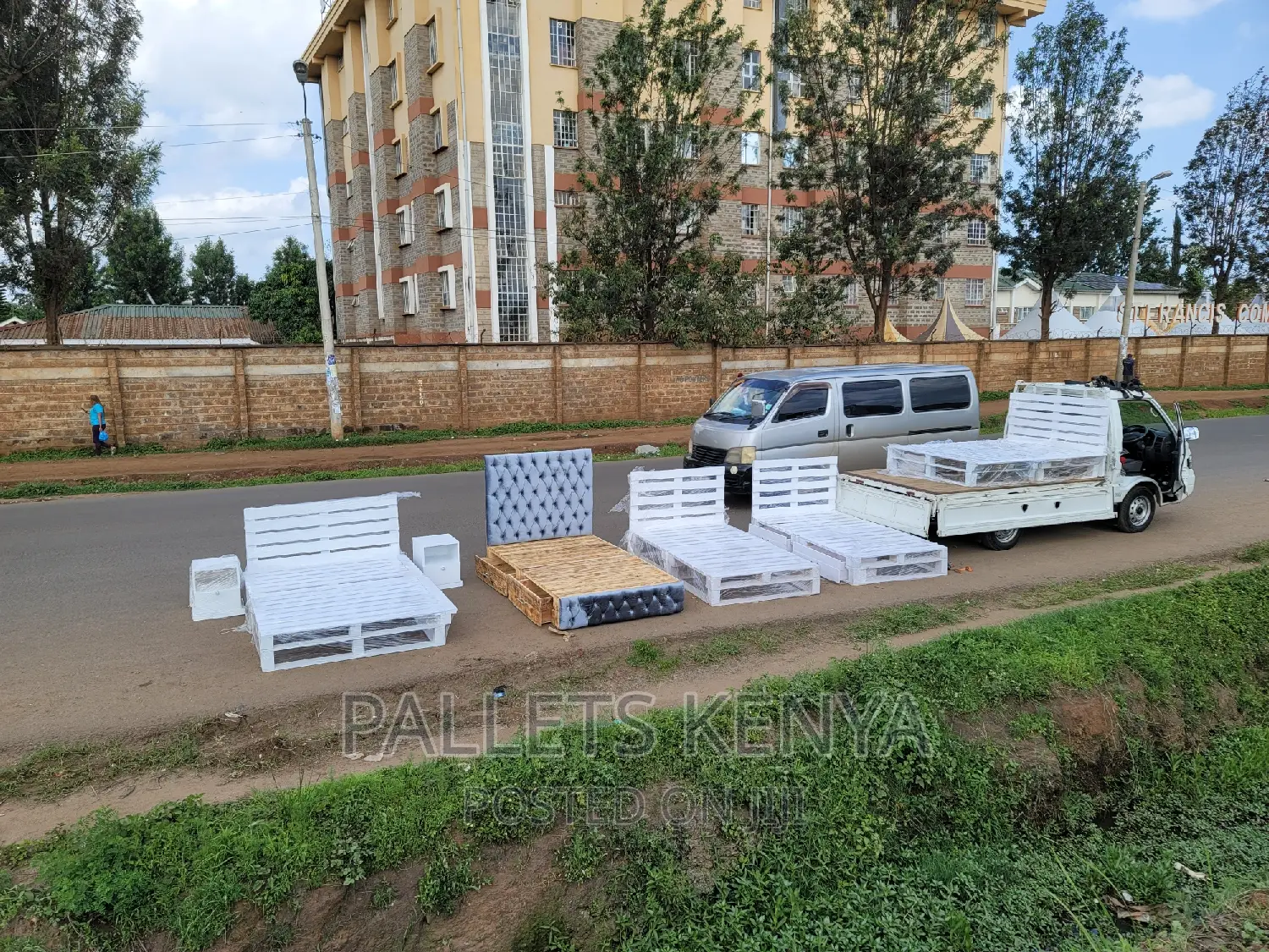 Pallet Beds - Wooden Pallets Bed - Pallet Beds - All Sizes
