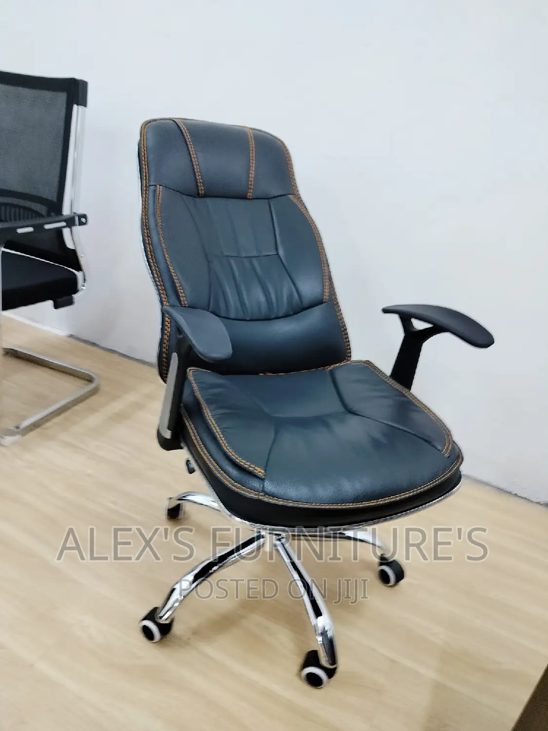 Executive Office Chairs Executive Office Chairs Executive
