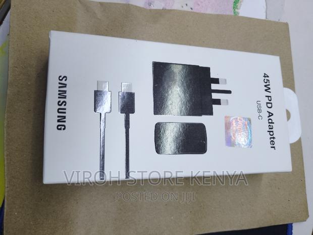 New 45watts Pd Adapter With C-C Cable -Original - main view