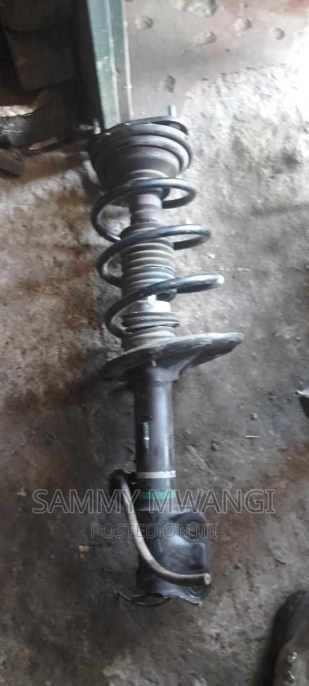Toyota Voxy Noah Complete Shock Ex Japan  - thumbnail 3