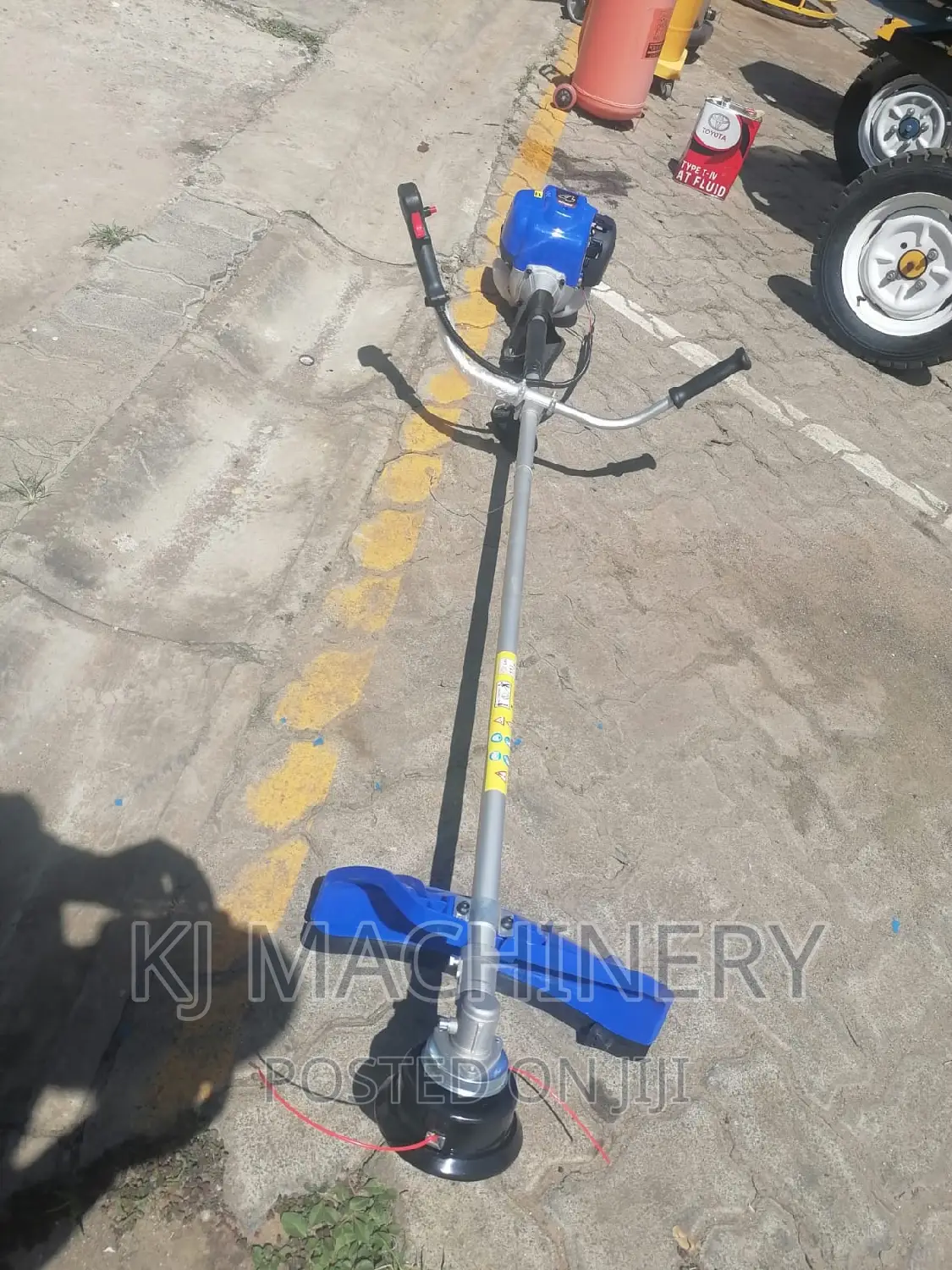 Tlac Brand Gasoline Brushcutter -With 8 Blades