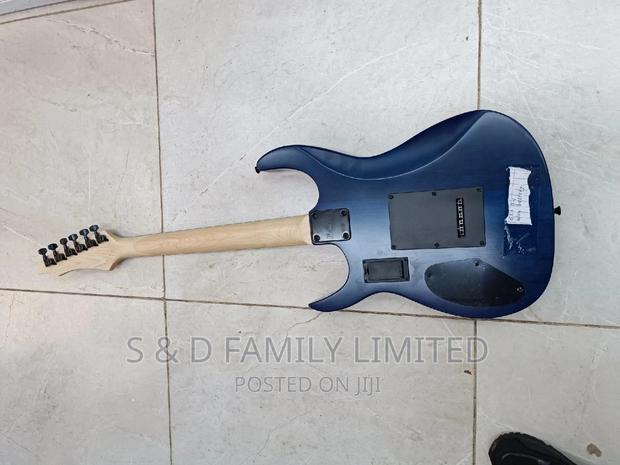 Ibanez Active Solo Electric Guitar - thumbnail 3