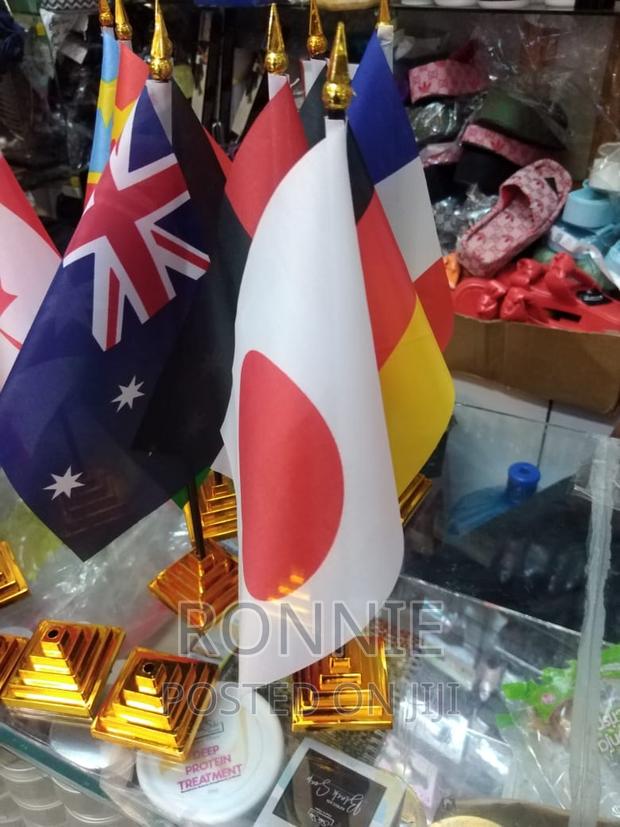 Japan Country Flag + Detachable Stand + Base
