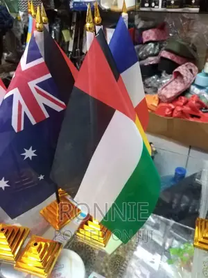 UAE (DUBAI) Country Flag + Detachable Stand + Base