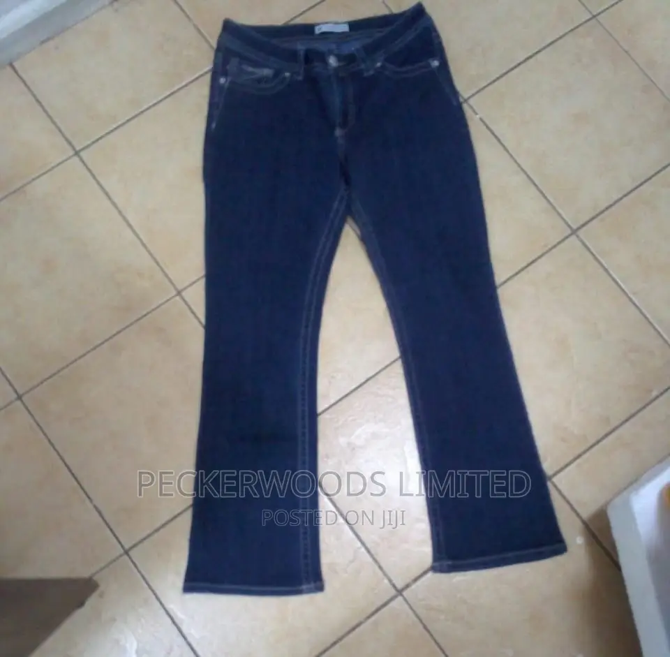 Mom Jeans Size 30 Available