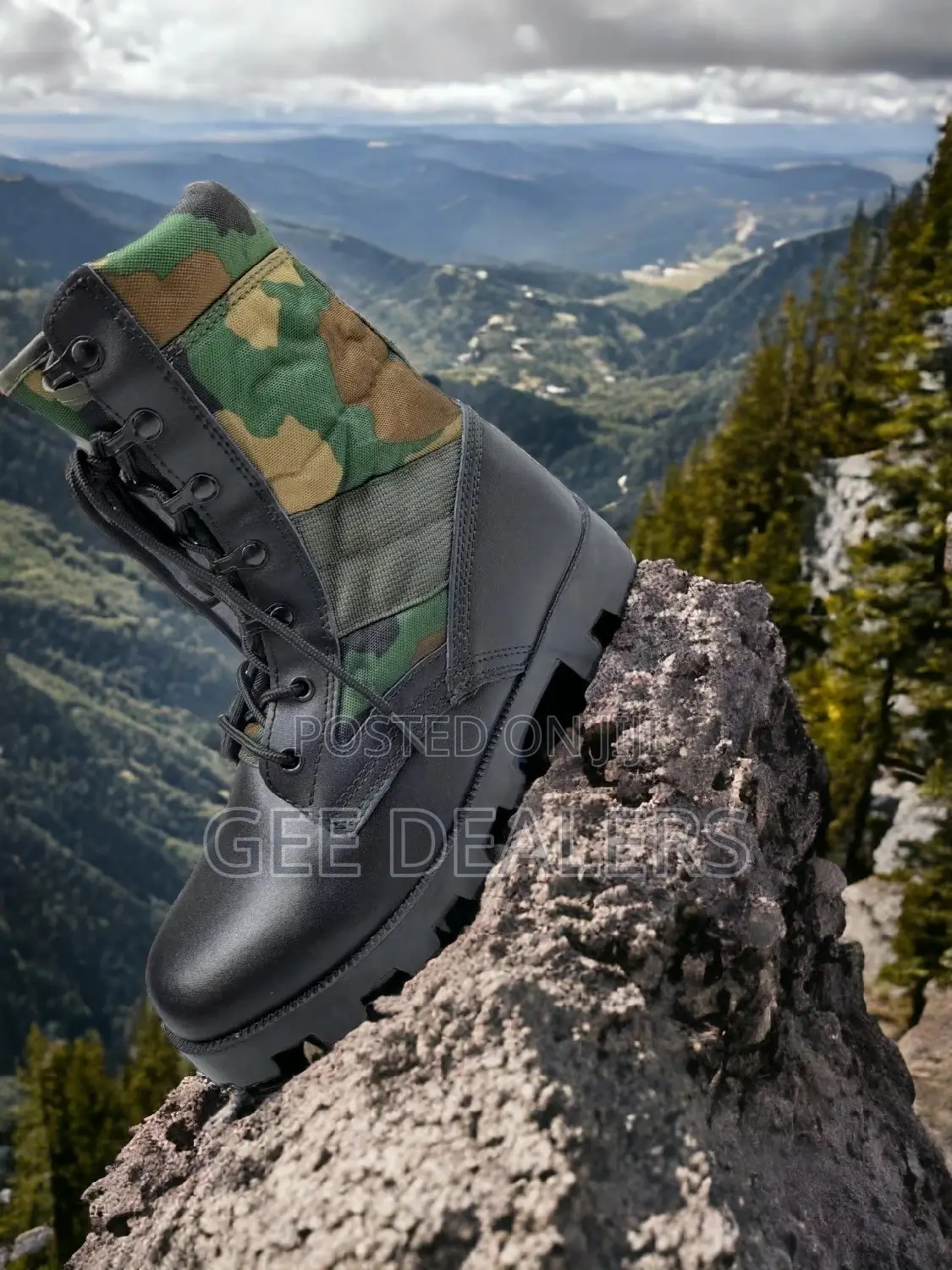 Siwar Black/ Camouflage Military Tactical Hiking Boots