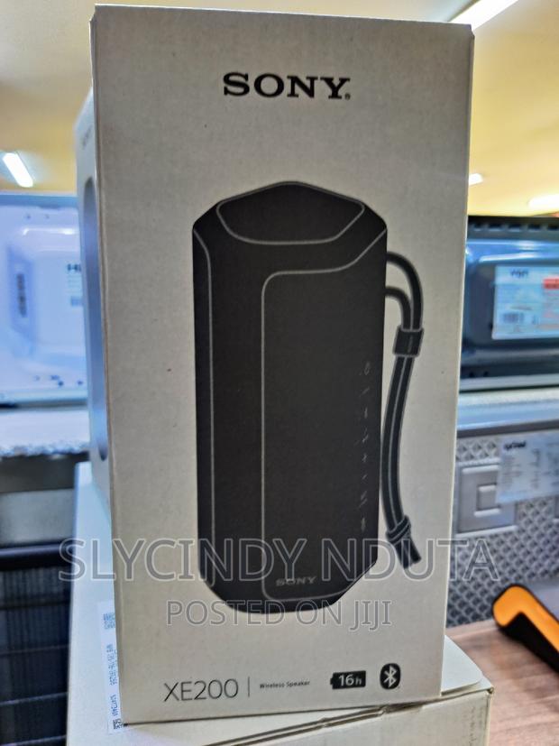 Sony XE200 Speaker - main view