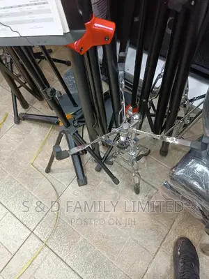 Drum Set Snare Stand