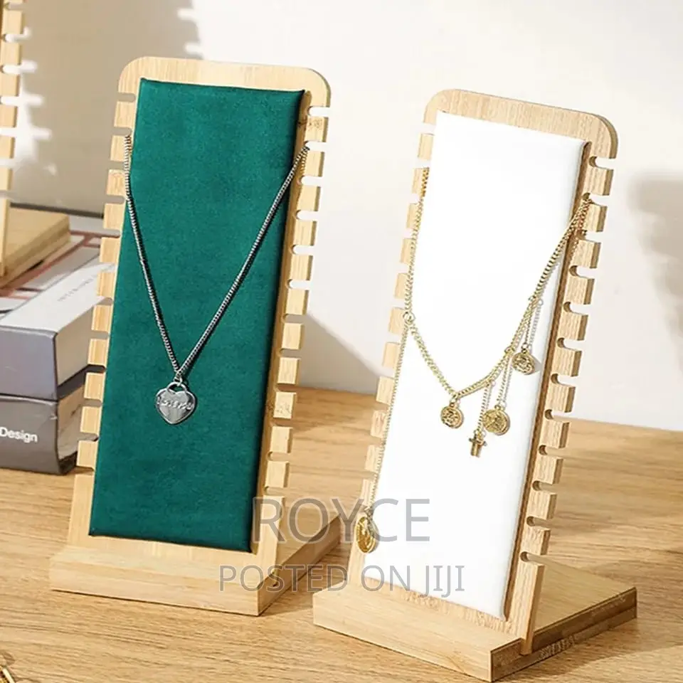 *Creative Bamboo Wooden Necklace Frame*
