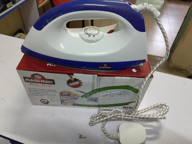 Dry Iron/ Dry Iron 1200w - main view