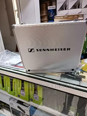Sennheiser 3 in 1 Microphone Lapel Handheld