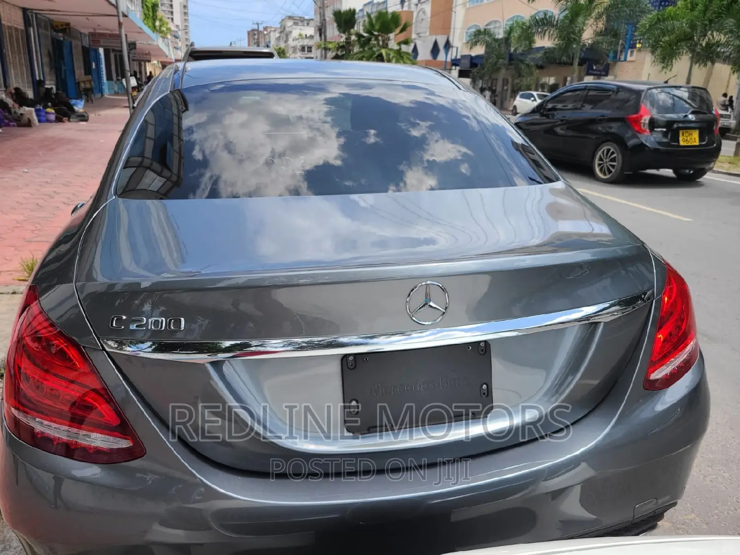 Mercedes-Benz C200 2016 Gray