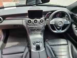 Mercedes-Benz C200 2016 Gray
