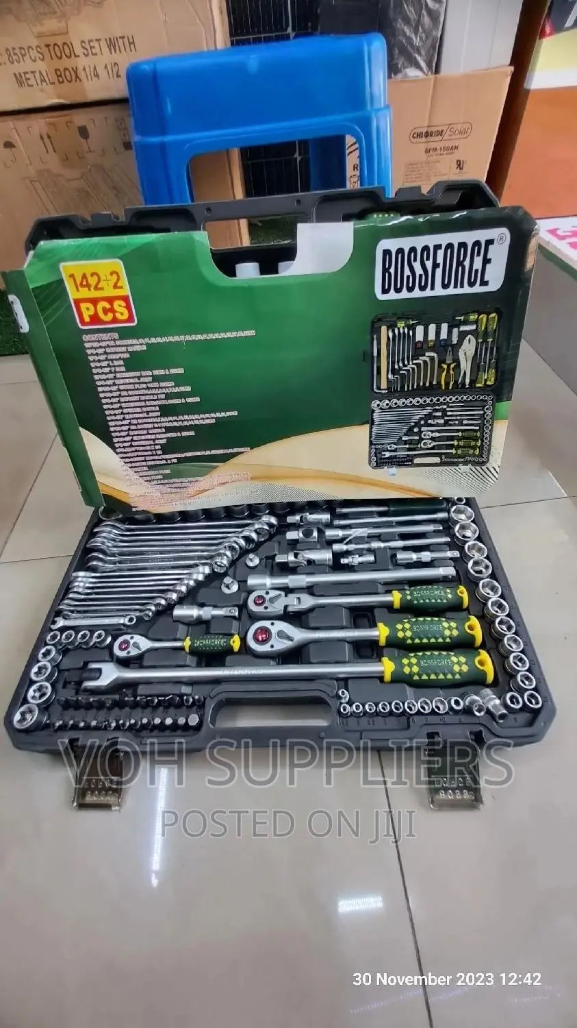 142pcs +2pcs Force Mechanical Toolbox