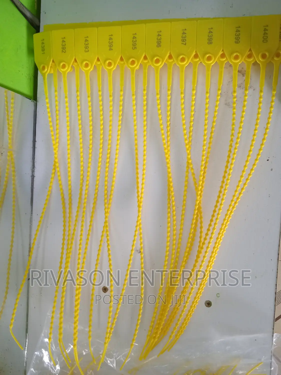Plastic Threaded Seals