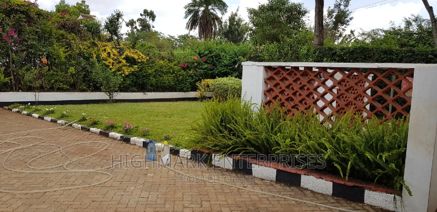 5bdrm Maisonette in Ridgeways for sale