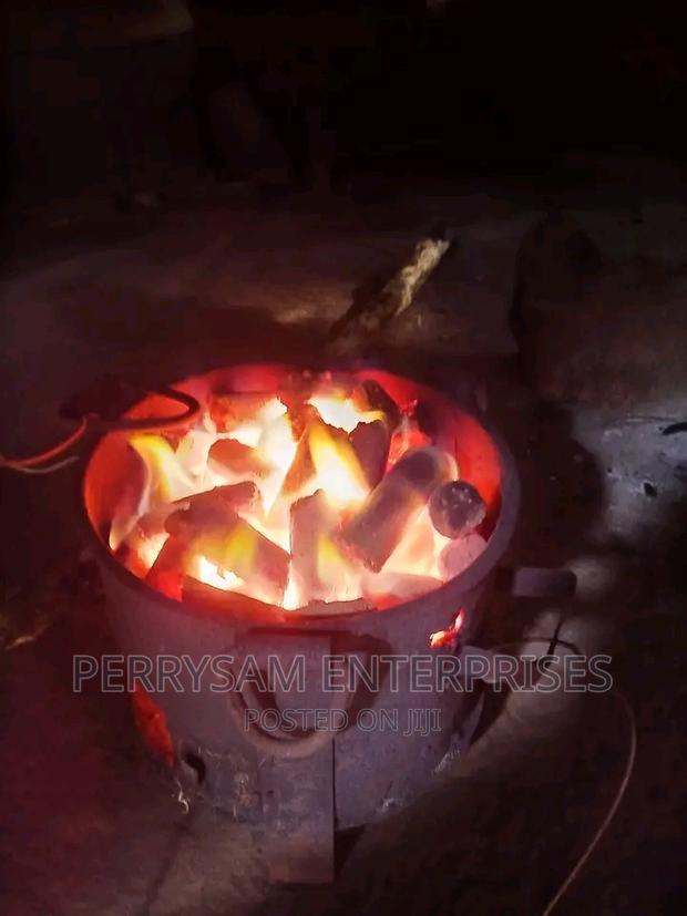 Briquettes - thumbnail 3