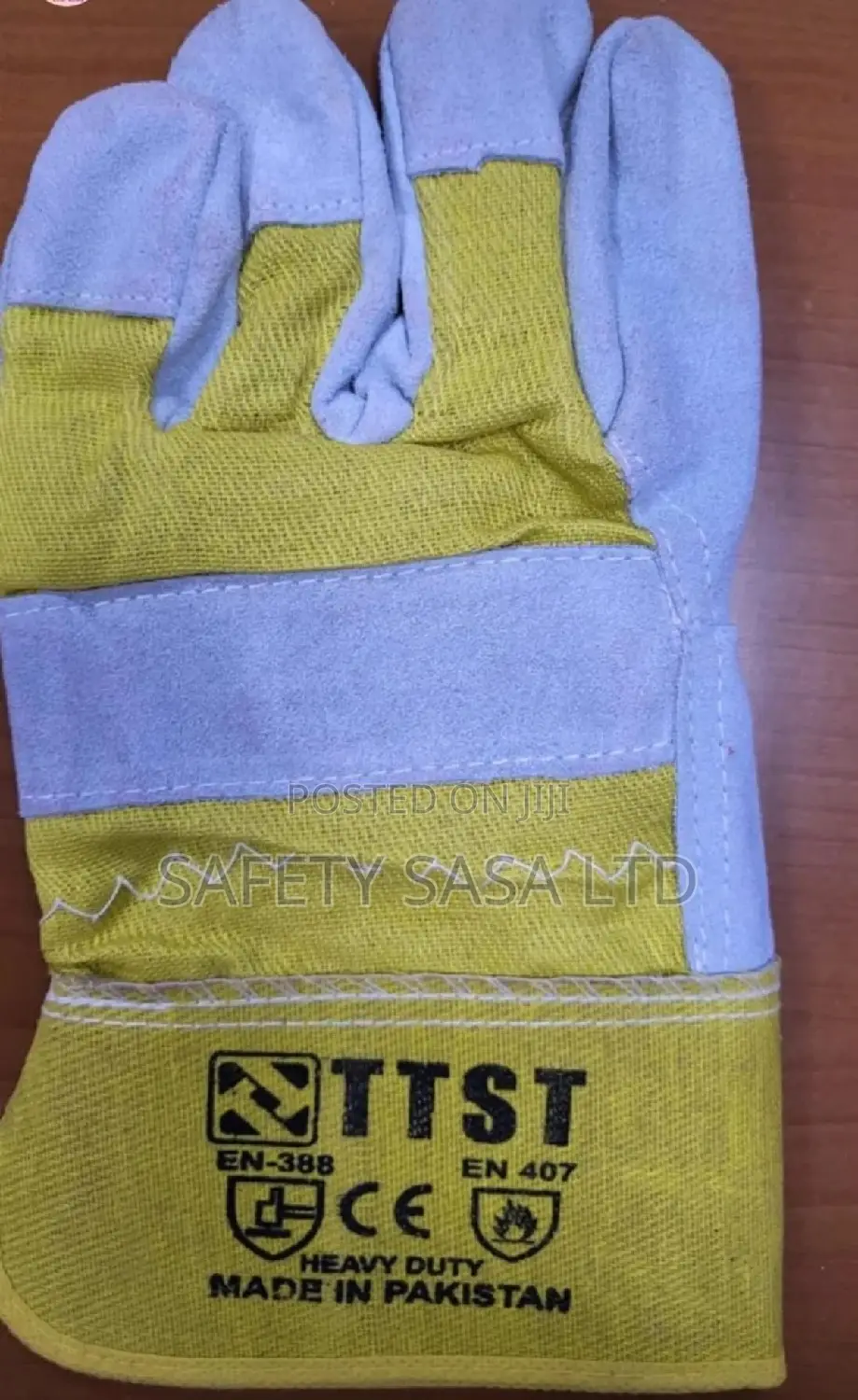 Leather Gloves: Red Leather/ Yellow Leather